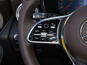 2022300 L 4MATIC A п؅^(q)