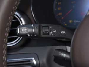 2022300 L 4MATIC A п؅^(q)