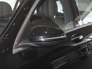 2022款改款 260 L 4MATIC 动感型 后视镜