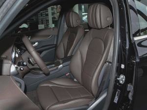 2022款改款 260 L 4MATIC 动感型 主驾驶座椅