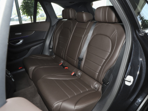 2022款改款 260 L 4MATIC 动感型 后排座椅