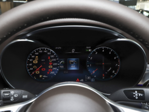 2022款改款 260 L 4MATIC 动感型 仪表