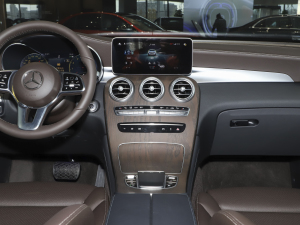 2022Ŀ 260 L 4MATIC Ӹ п_