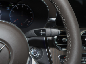 2022款改款 260 L 4MATIC 动感型 换挡杆