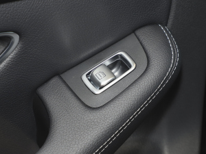 2022Ŀ 260 L 4MATIC Ӹ ܇ƅ^