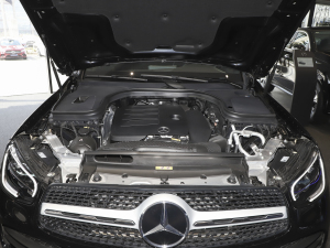 2022款改款 260 L 4MATIC 动感型 发动机