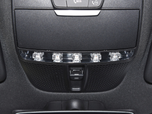 2022Ŀ 300 L 4MATIC A п؅^