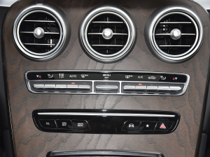 2022Ŀ 300 L 4MATIC Ӹ {{