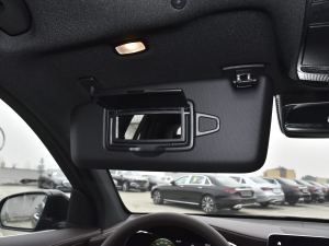 2022Ŀ 300 L 4MATIC Ӹ ꖰ壨