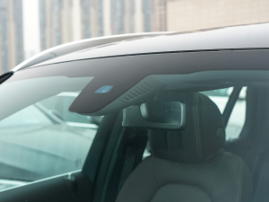 2022260 L 4MATIC A ^