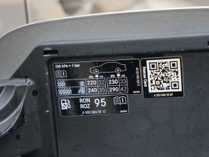 2022260 L 4MATIC A ^