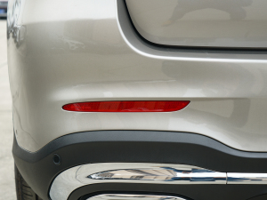 2022260 L 4MATIC A ^