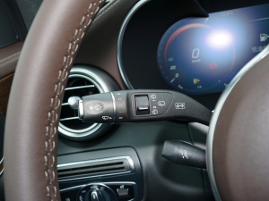 2022260 L 4MATIC A п؅^