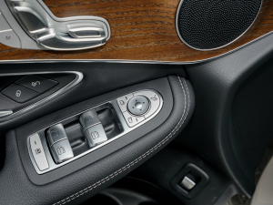 2022260 L 4MATIC A п؅^