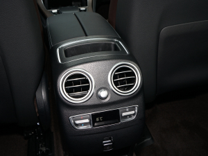 2022260 L 4MATIC A п؅^