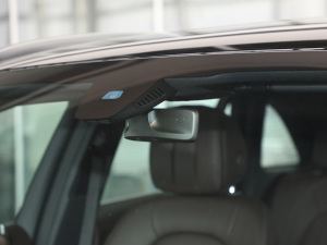 2022Ŀ 260 L 4MATIC Ӹ ^