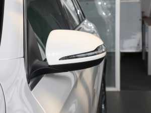 2022Ŀ 260 L 4MATIC Ӹ ^