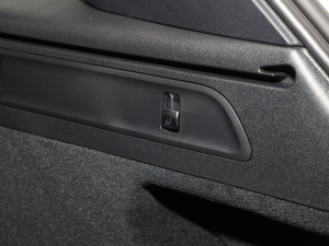 2022款改款二 260 L 4MATIC 动感型 空间座椅