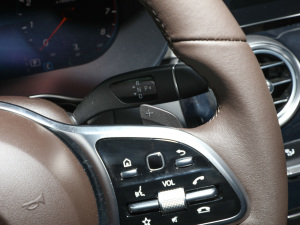 2022Ŀ 260 L 4MATIC Ӹ п؅^