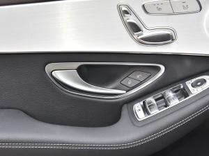 2022Ŀ GLC 260 L 4MATIC Ӹ п؅^