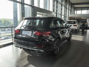 2022款改款二 GLC 260 L 4MATIC 豪华型 右后45度