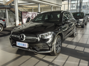 2022款改款二 GLC 260 L 4MATIC 豪华型 左前45度