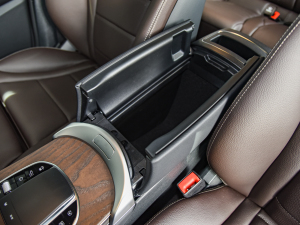 2022Ŀ GLC 260 L 4MATIC A g