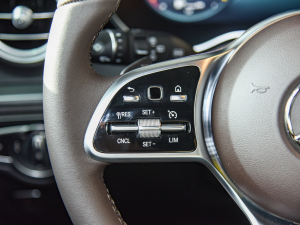 2022Ŀ GLC 260 L 4MATIC A п؅^