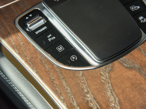 2022Ŀ GLC 260 L 4MATIC A п؅^