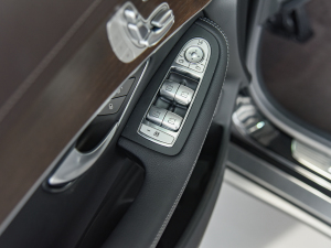 2022Ŀ GLC 260 L 4MATIC A п؅^