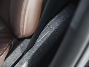 2022Ŀ GLC 260 L 4MATIC A п؅^