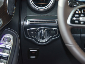 2022Ŀ GLC 260 L 4MATIC A п؅^