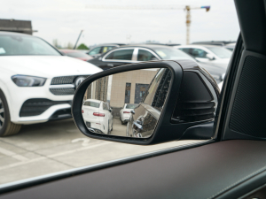 2022GLC 300 L 4MATIC Ӹذ ^