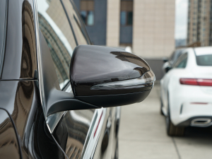 2022GLC 300 L 4MATIC Ӹذ ^