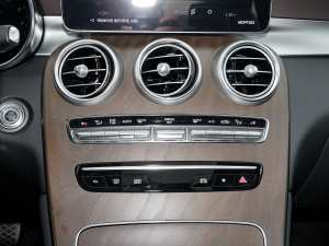 2022GLC 300 L 4MATIC Ӹذ {{