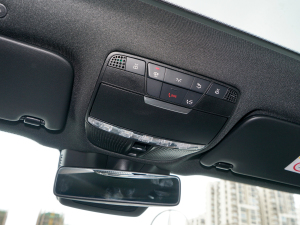 2022GLC 300 L 4MATIC Ӹذ п؅^