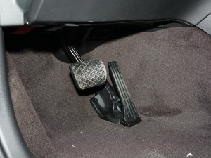 2022GLC 300 L 4MATIC Ӹذ п؅^