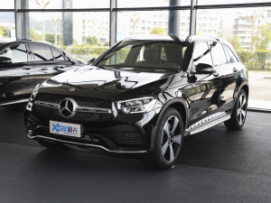 2022款改款二 GLC 300 L 4MATIC 豪华型 左前45度