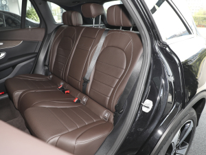 2022款改款二 GLC 300 L 4MATIC 豪华型 后排座椅