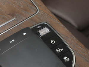 2022Ŀ GLC 300 L 4MATIC A {