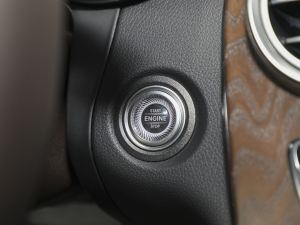 2022Ŀ GLC 300 L 4MATIC A п؅^