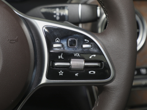 2022Ŀ GLC 300 L 4MATIC A п؅^