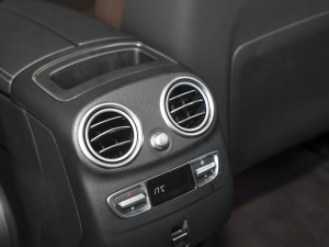 2022Ŀ GLC 300 L 4MATIC A п؅^