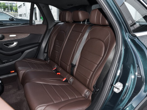 2022款改款 GLC 300 L 4MATIC 动感型臻藏版 后排座椅