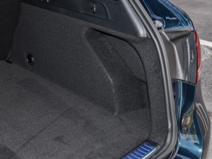 2022款改款 GLC 300 L 4MATIC 动感型臻藏版 空间座椅