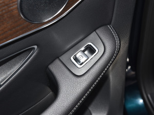 2022Ŀ GLC 300 L 4MATIC Ӹذ ܇ƅ^(q)