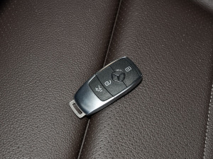 2022Ŀ GLC 300 L 4MATIC Ӹذ ܇耳