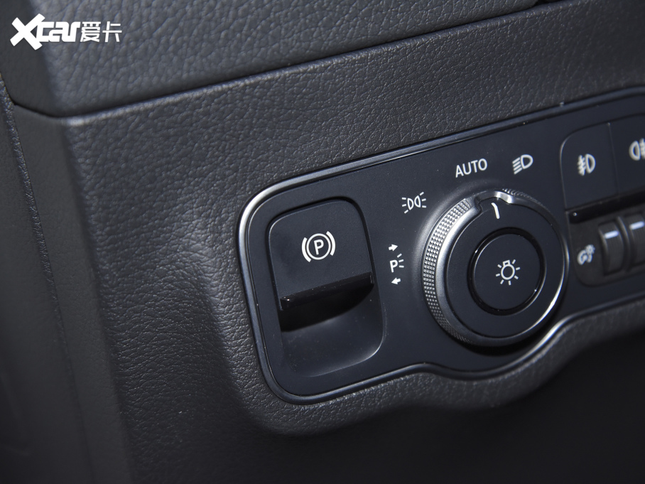 2022YGLA Ŀ GLA 180