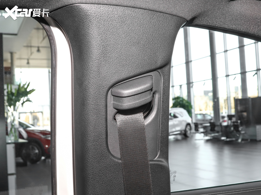 2022YGLA Ŀ GLA 200