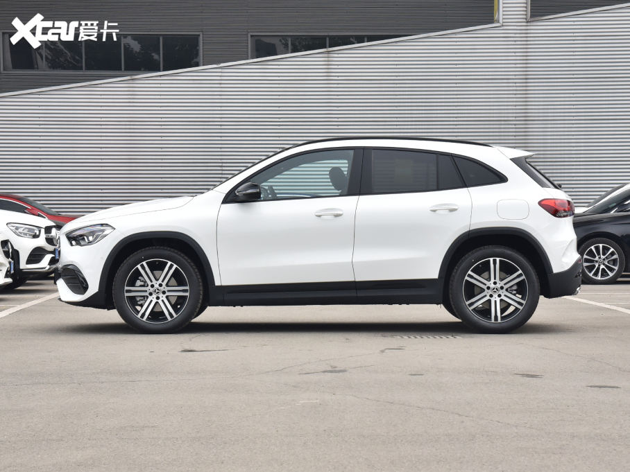 2022YGLA GLA 220 4MATIC